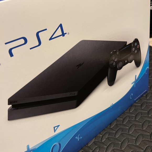 Brand New 1TB PS4 Slim